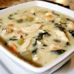 Crockpot Creamy Chicken Spinach Soup