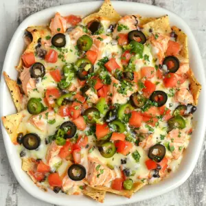 Spicy Salmon Nachos