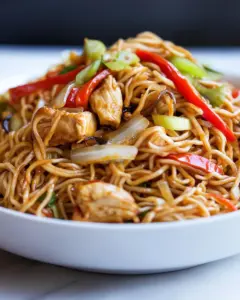 Easy Chicken Yakisoba