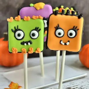 Easy Halloween Cookie Pops