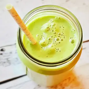 Vegan Avocado Spinach Smoothie